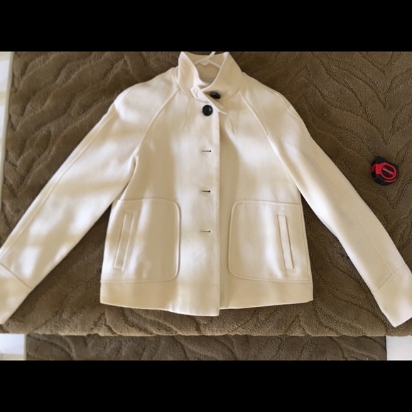 short cream jacket womens